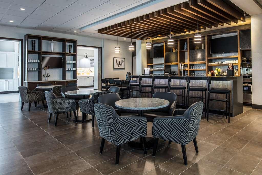 Hyatt Place Делано Ресторан фото
